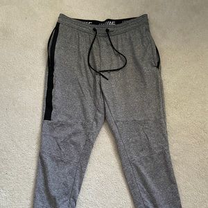 American Eagle Mens Sweats